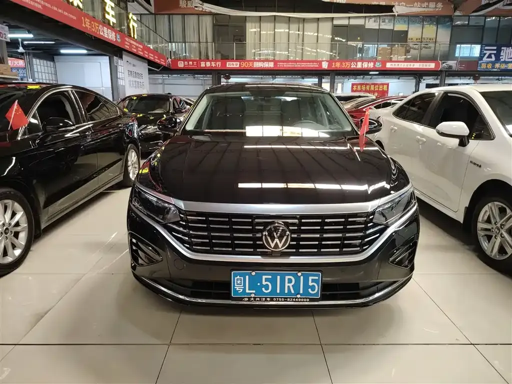 Volkswagen Passat — фото 3