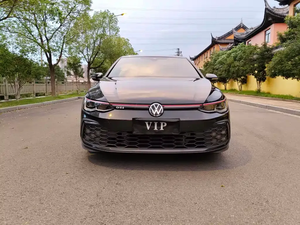 Volkswagen Golf GTI — фото 2