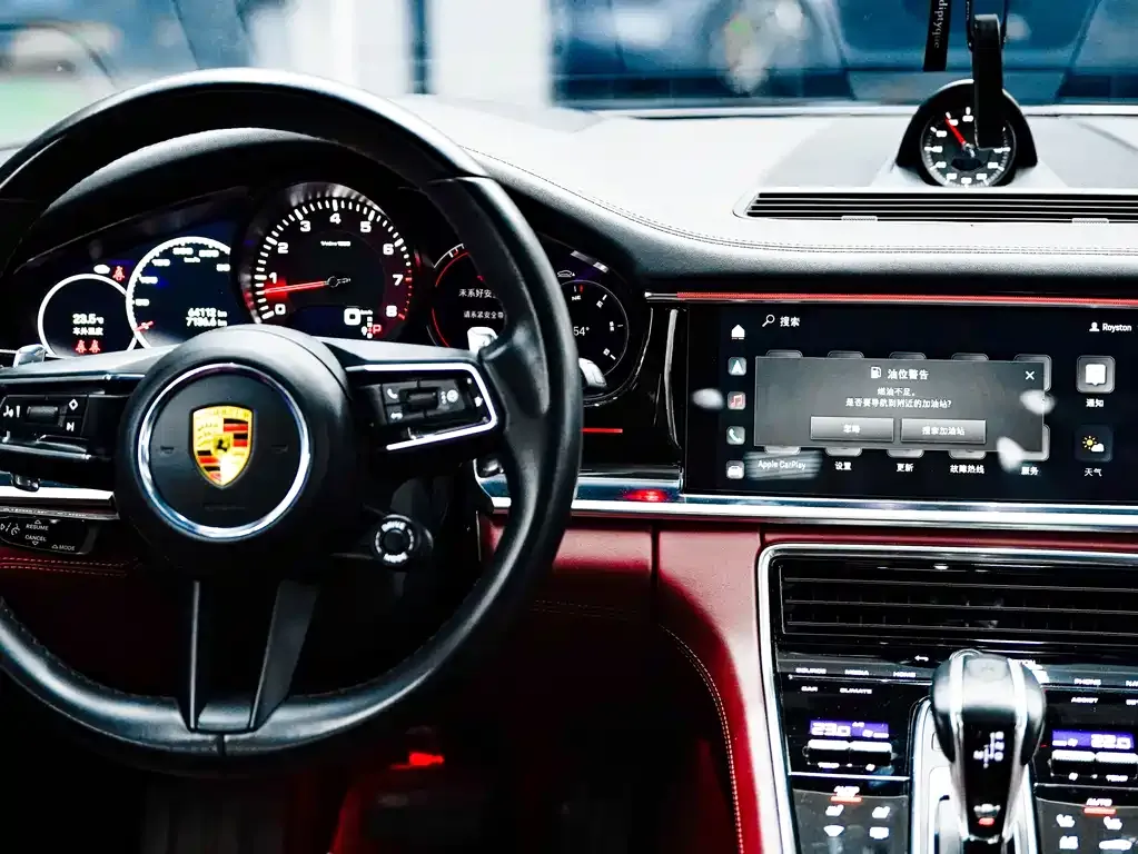 Porsche Panamera — фото 10
