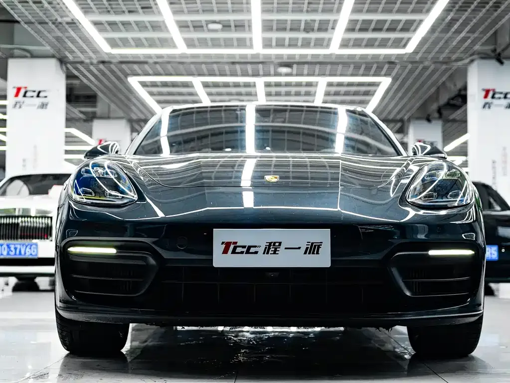 Porsche Panamera — фото 3