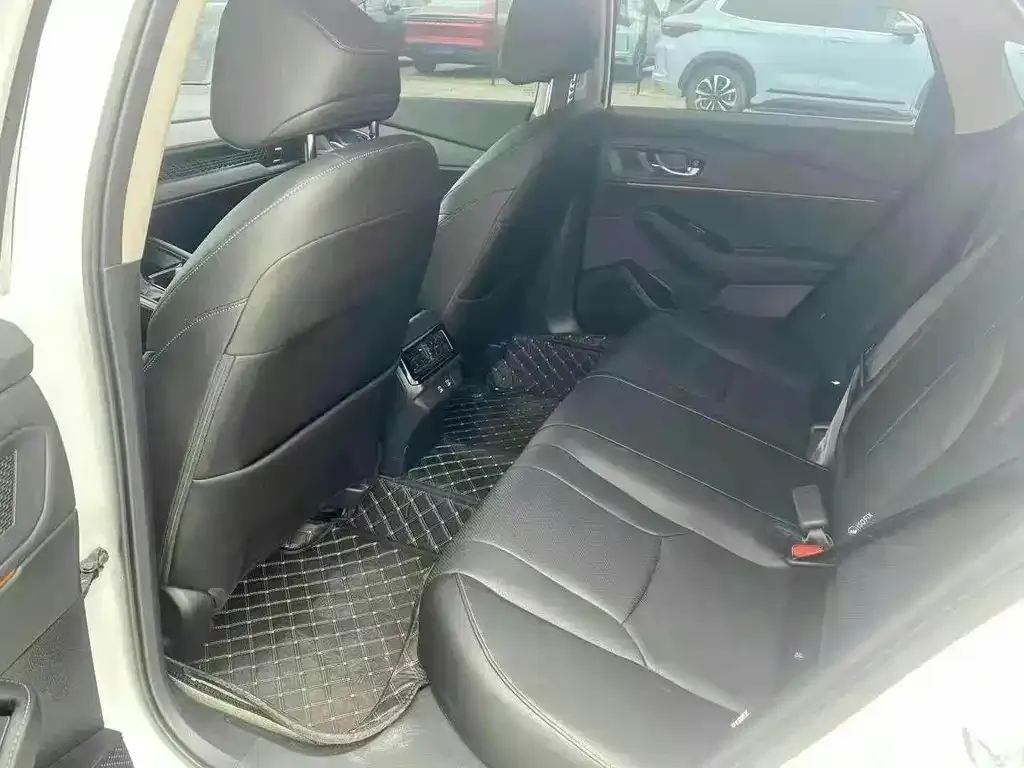 Honda Accord — фото 9