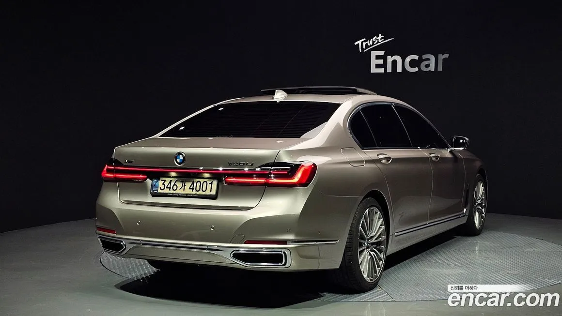 BMW 7-Series — фото 2