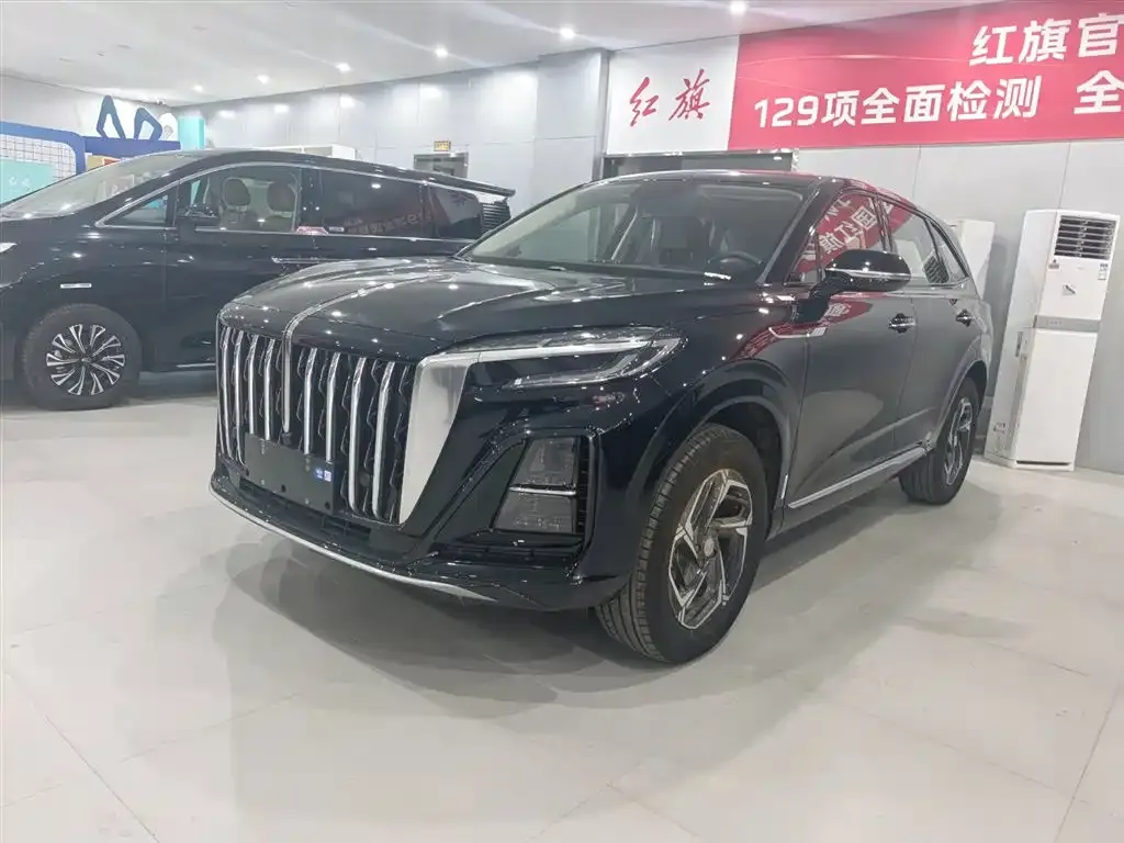 Hongqi HS3 — фото 1
