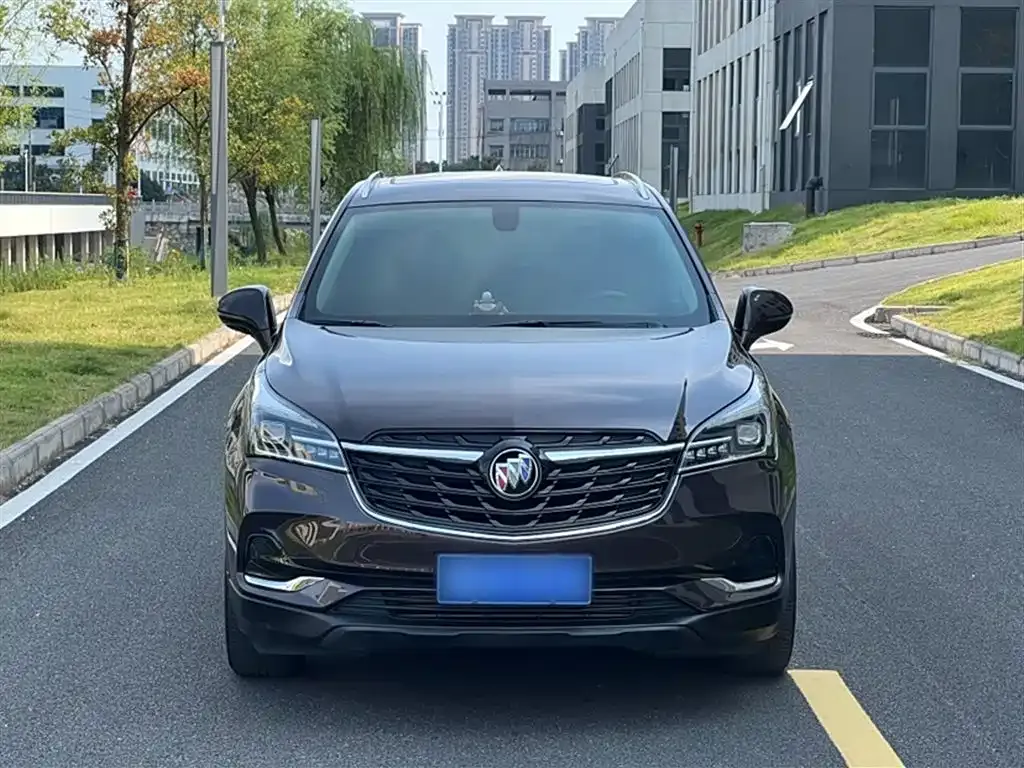 Buick Envision Plus — фото 3