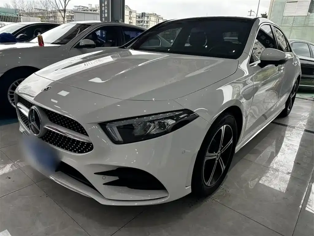 Mercedes-Benz A-Class — фото 1