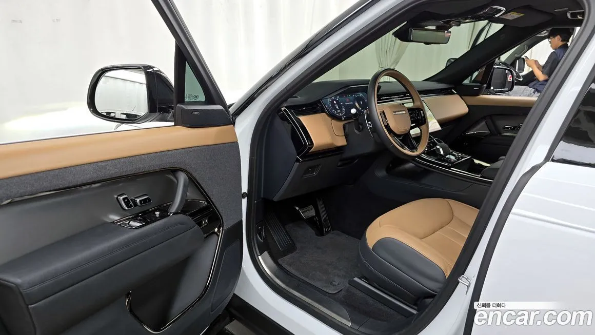 Land Rover Range Rover Sport — фото 10