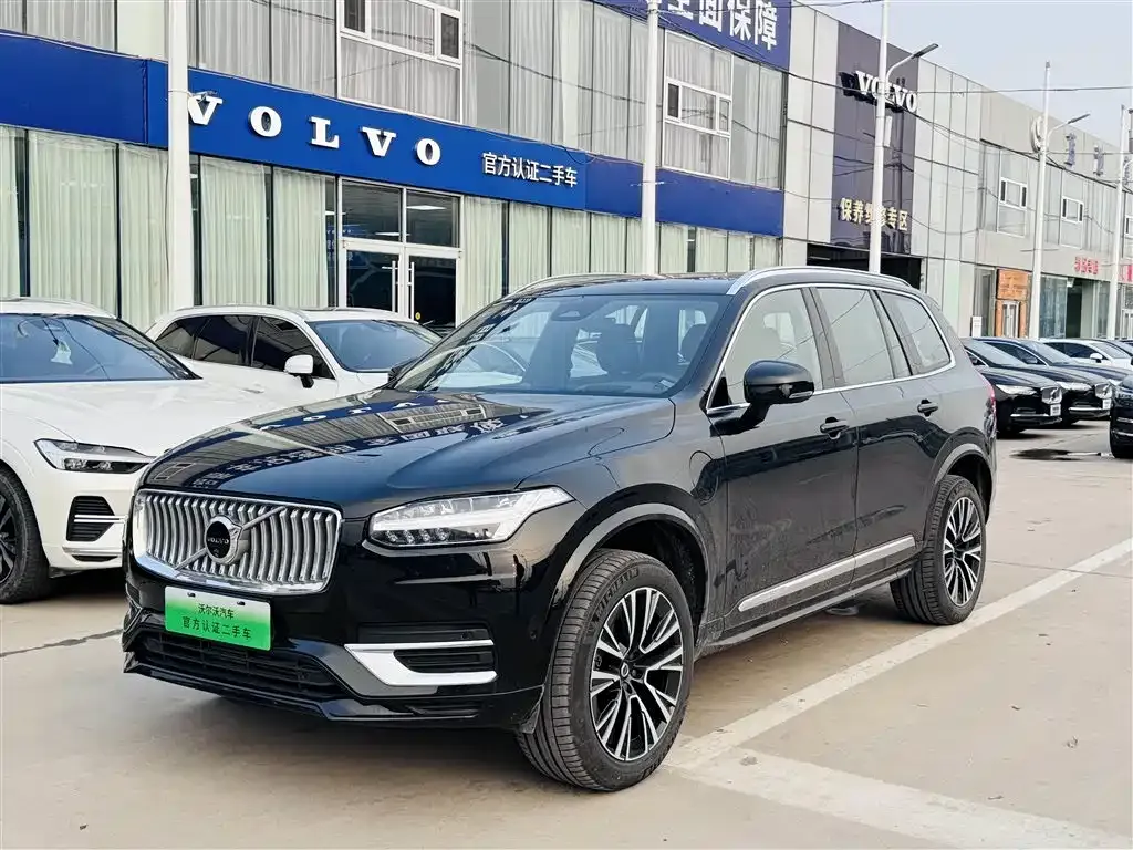 Volvo XC90 PHEV — фото 1