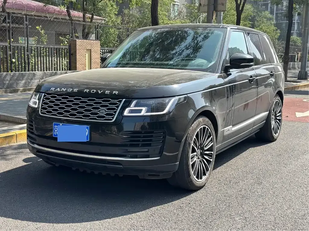 Land Rover Range Rover — фото 1