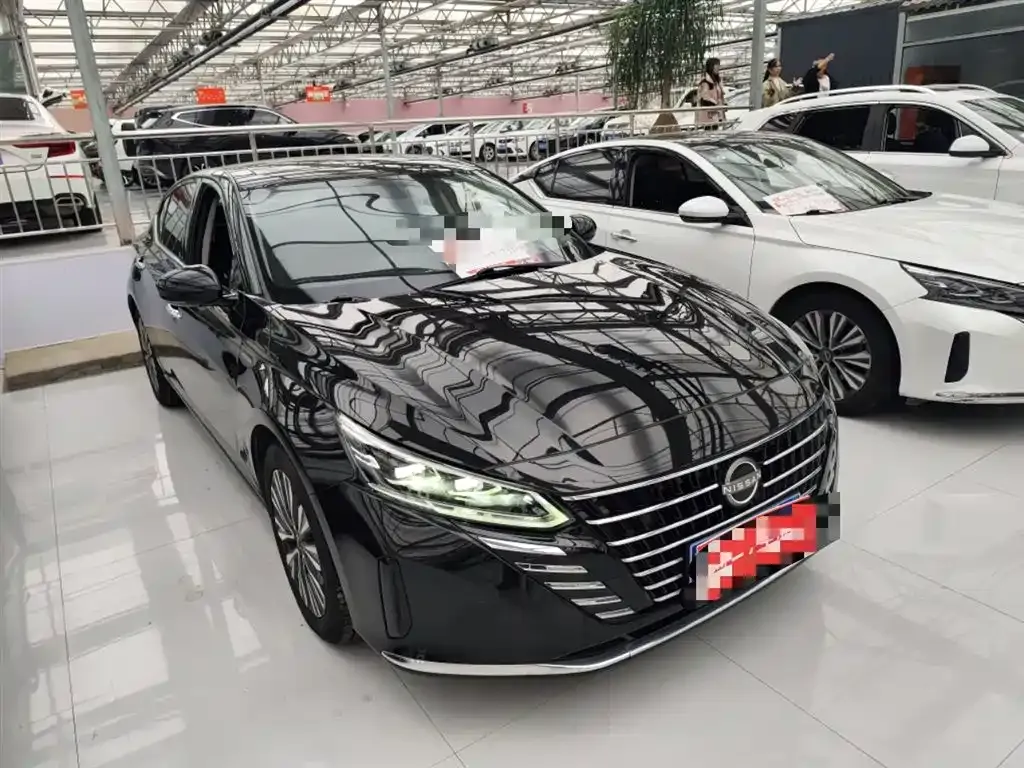 Nissan Teana — фото 4