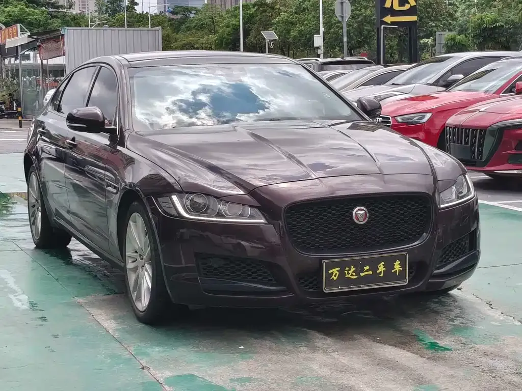 Jaguar XFL — фото 3
