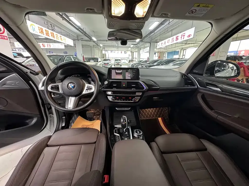 BMW X3 — фото 9