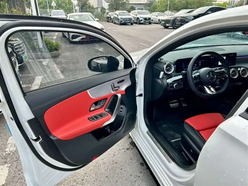 Mercedes-Benz A-Class AMG — фото 9