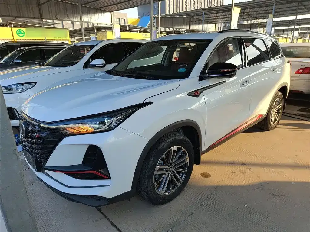 Changan CS75 PLUS — фото 2