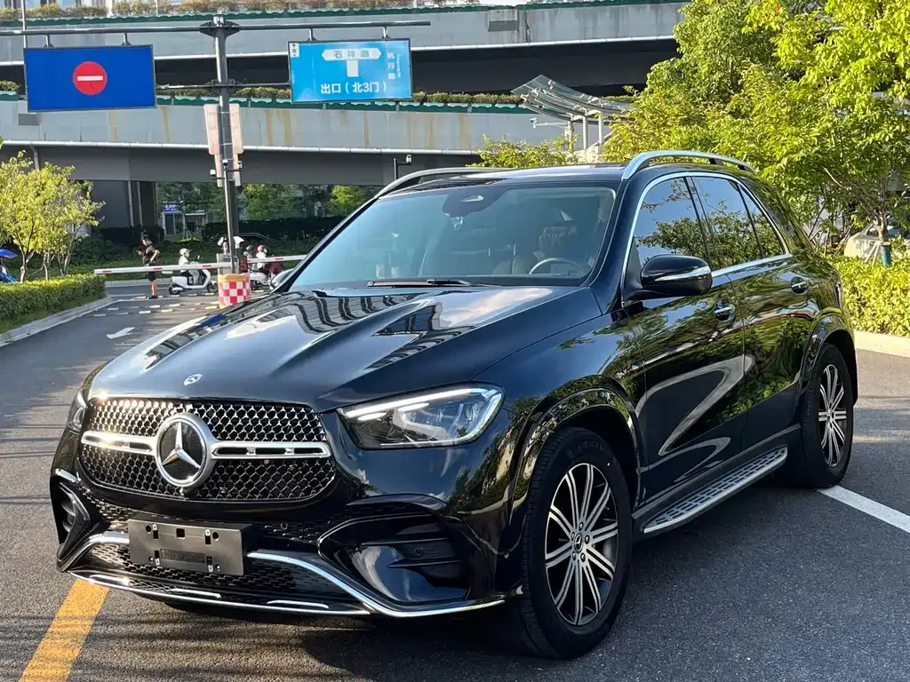 Mercedes-Benz GLE — фото 2