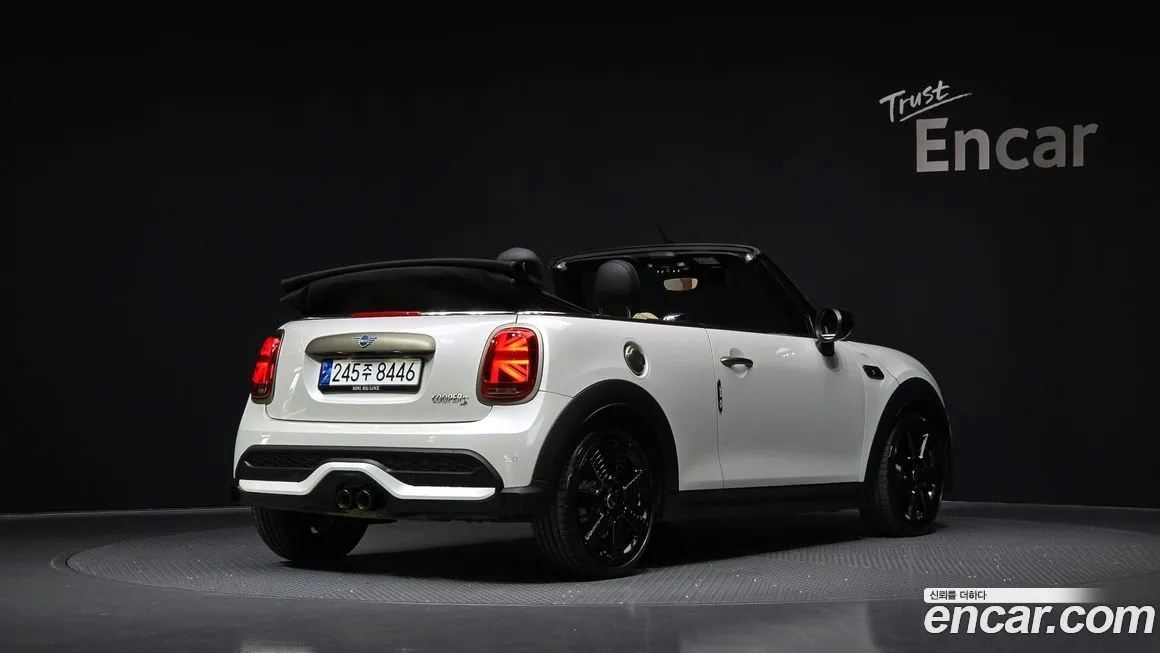Mini Cooper Convertible — фото 2
