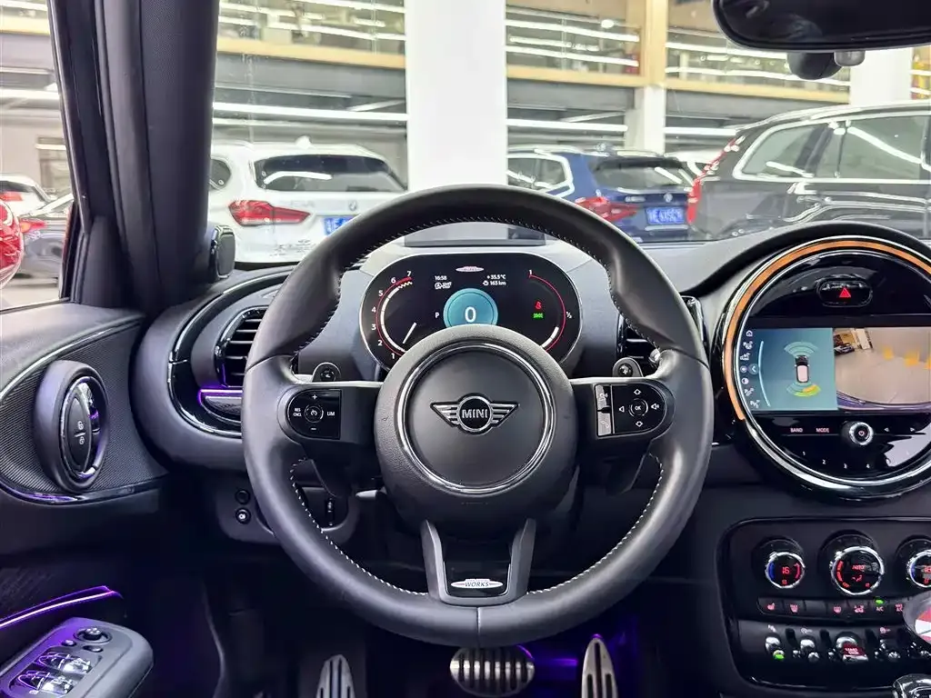 MINI Clubman JCW — фото 10