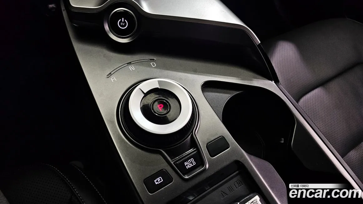 Kia EV6 — фото 9