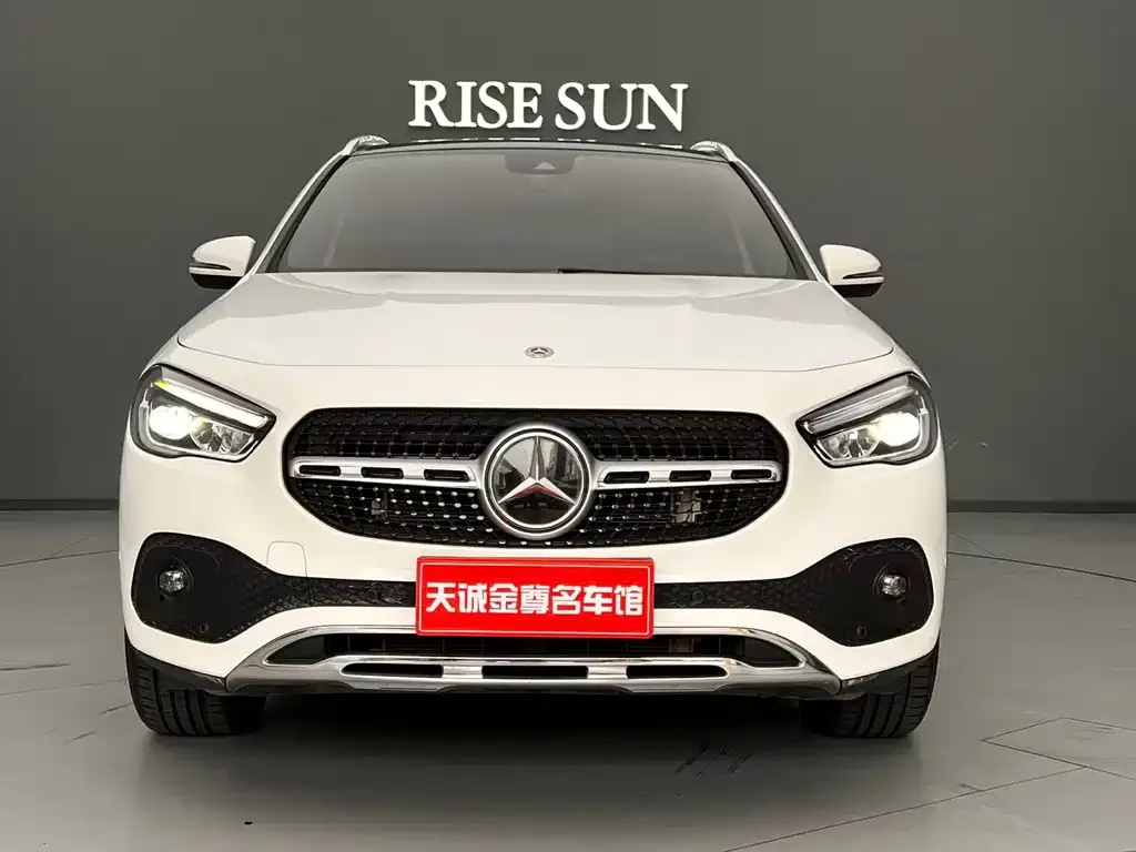 Mercedes-Benz GLA — фото 2