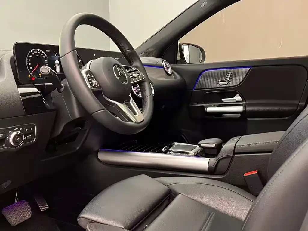 Mercedes-Benz GLA — фото 5