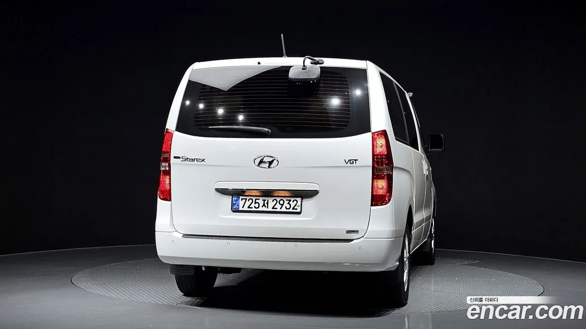 Hyundai Starex — фото 4