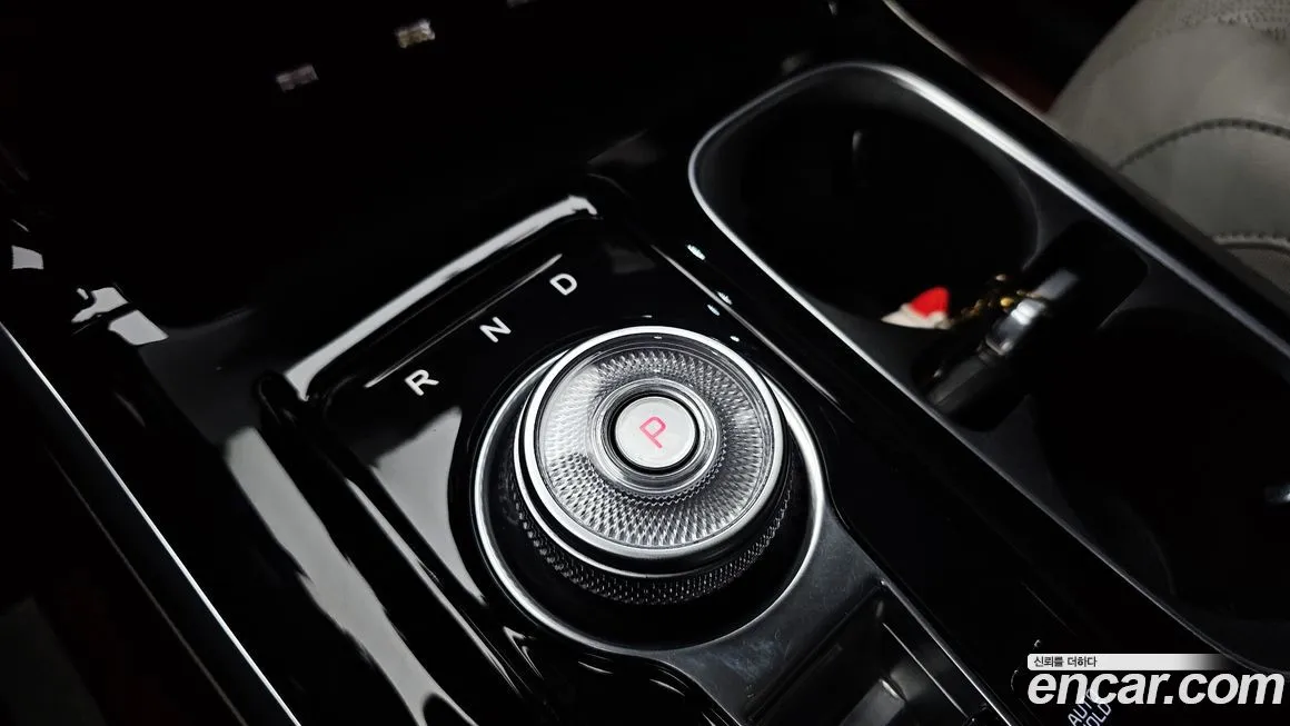 Kia Carnival — фото 9