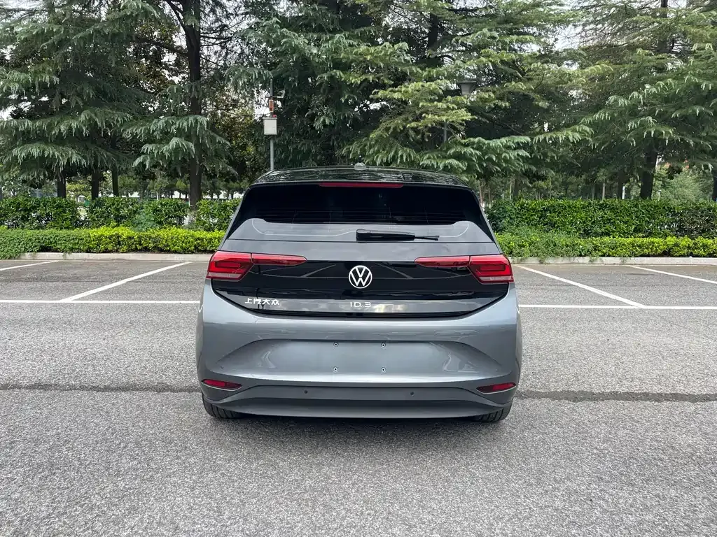 Volkswagen ID.3 — фото 4