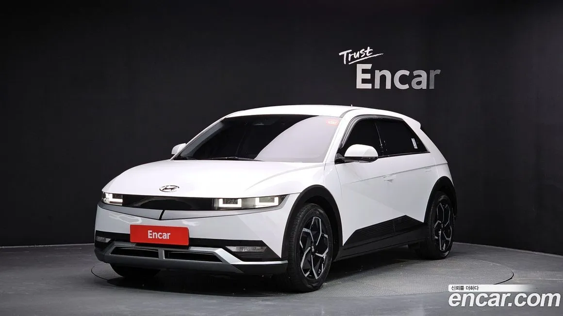 Hyundai Ioniq5 — фото 1