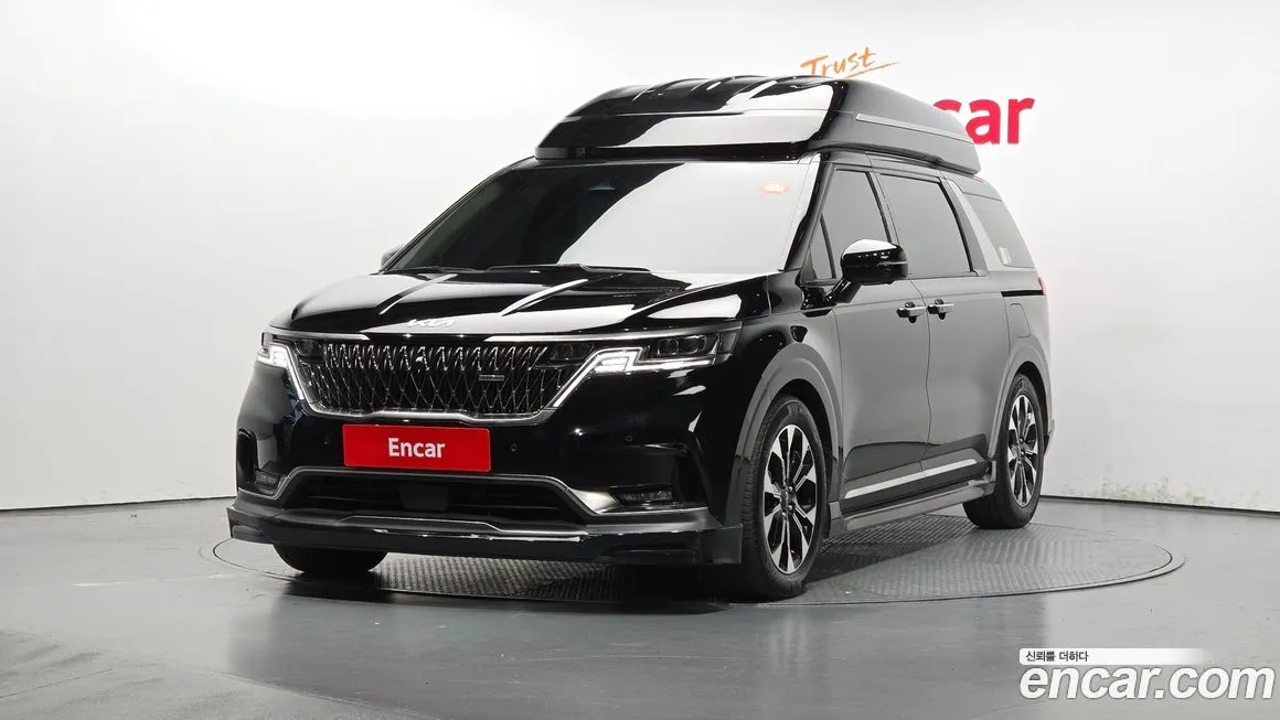 Kia Carnival — фото 1