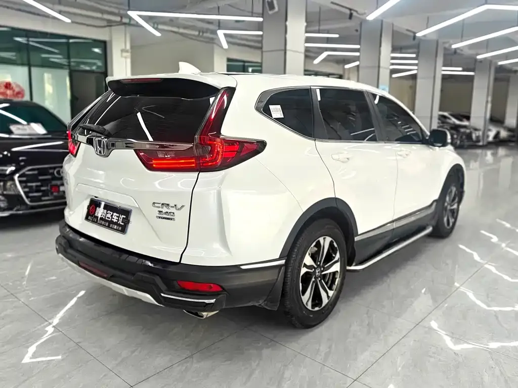 Honda CR-V — фото 9