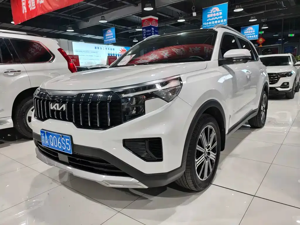 Kia Sportage — фото 1