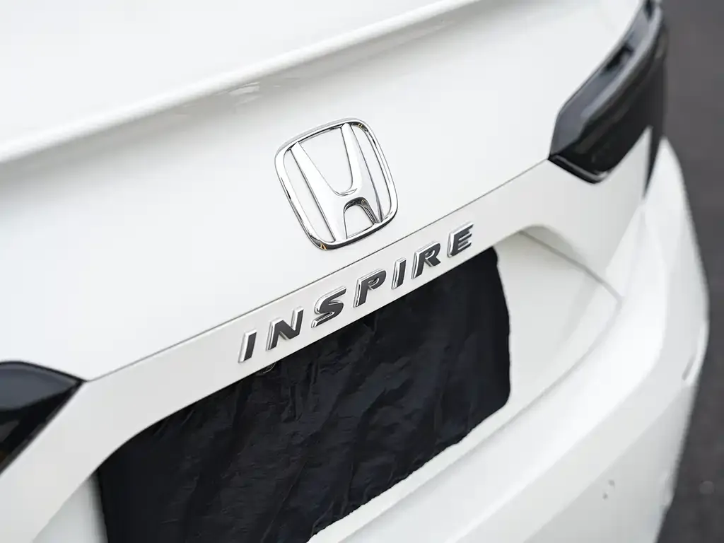 Honda Inspire — фото 9