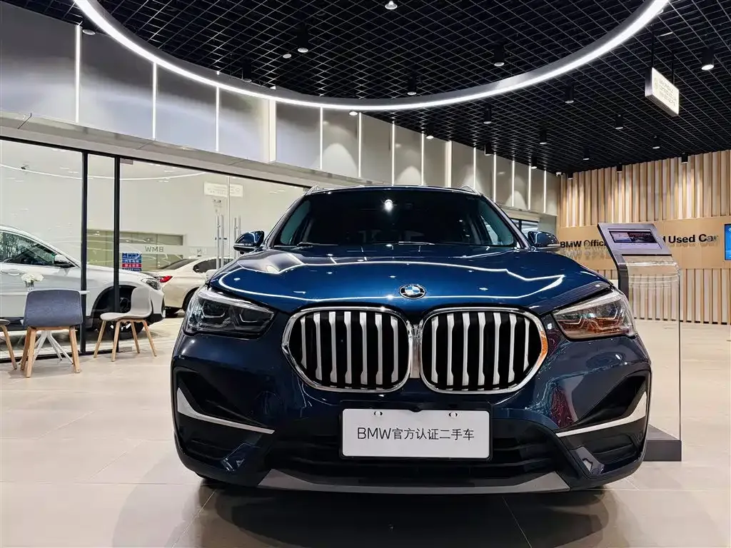 BMW X1 — фото 2
