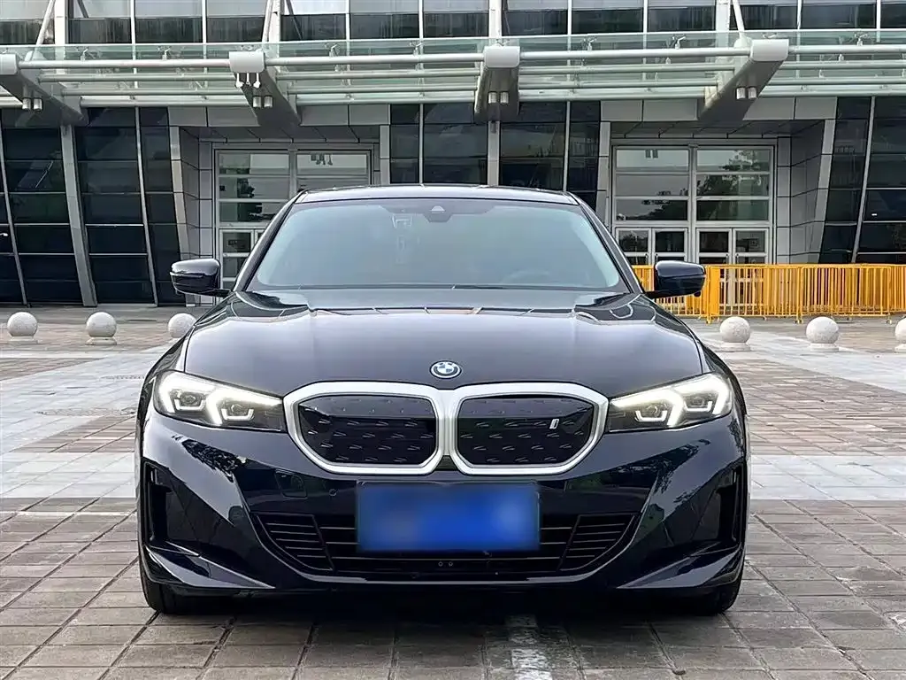 BMW i3 — фото 9