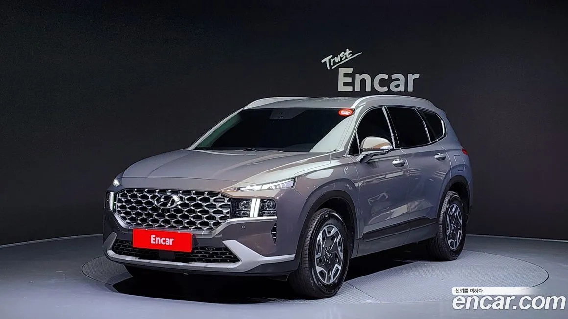 Hyundai Santafe — фото 1