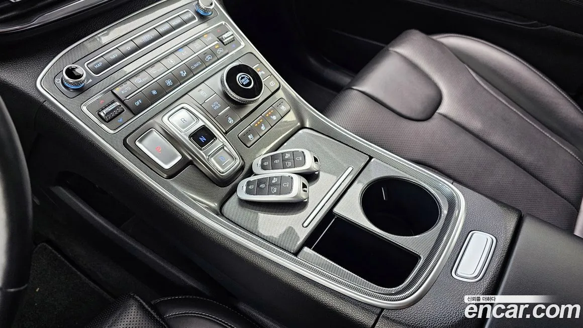 Hyundai Santafe — фото 9