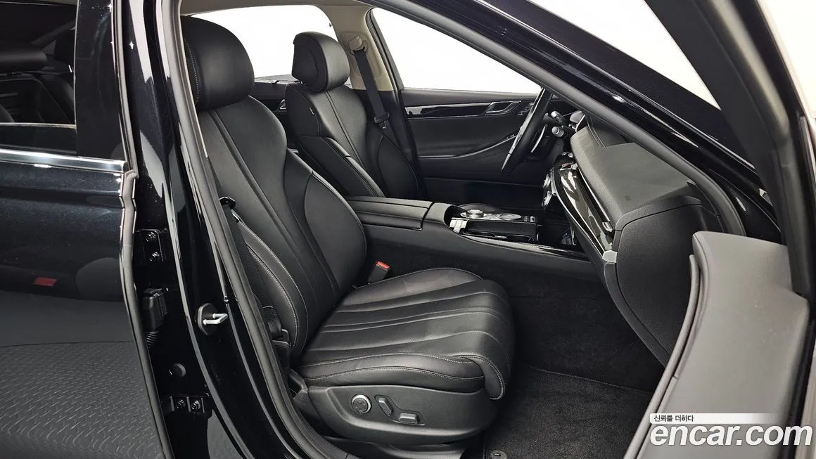Genesis G80 — фото 10