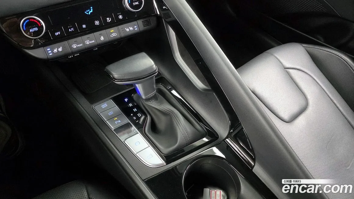 Hyundai AVANTE — фото 9