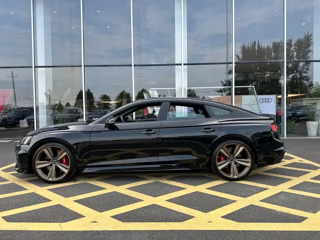 Audi RS 5 — фото 4