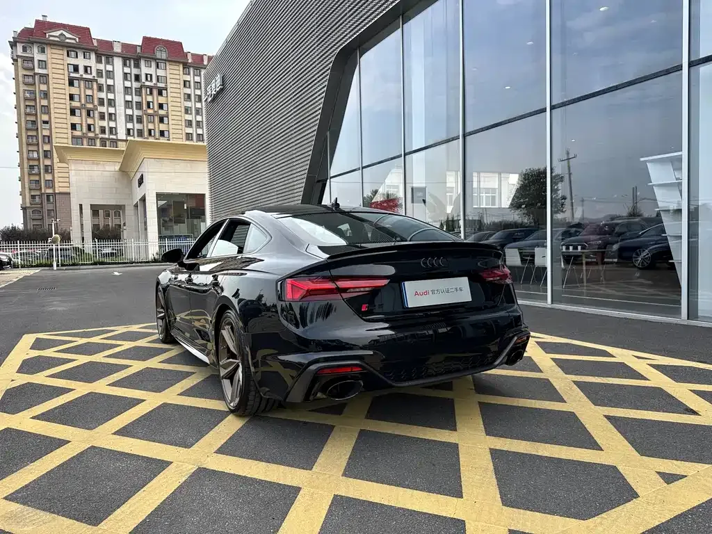 Audi RS 5 — фото 5