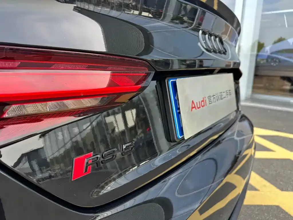 Audi RS 5 — фото 7