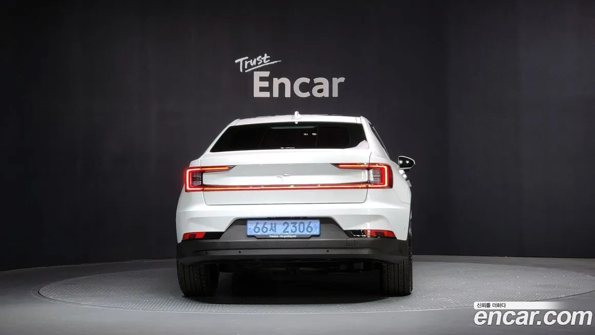 Polestar Polestar 2 — фото 4