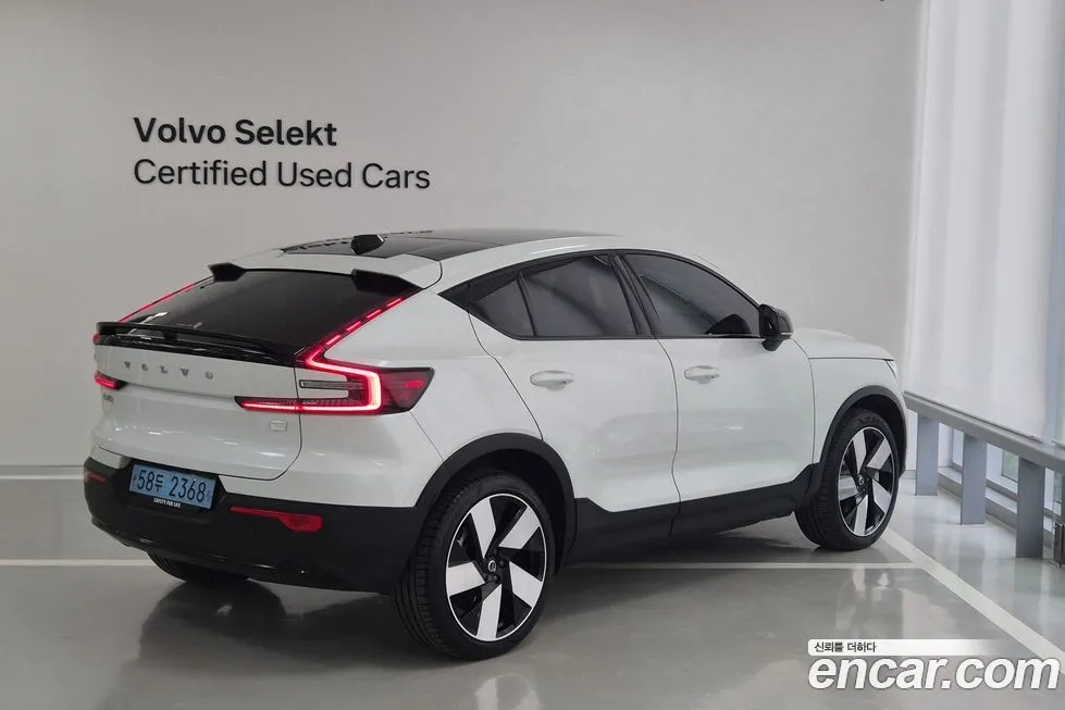 Volvo C40 — фото 2