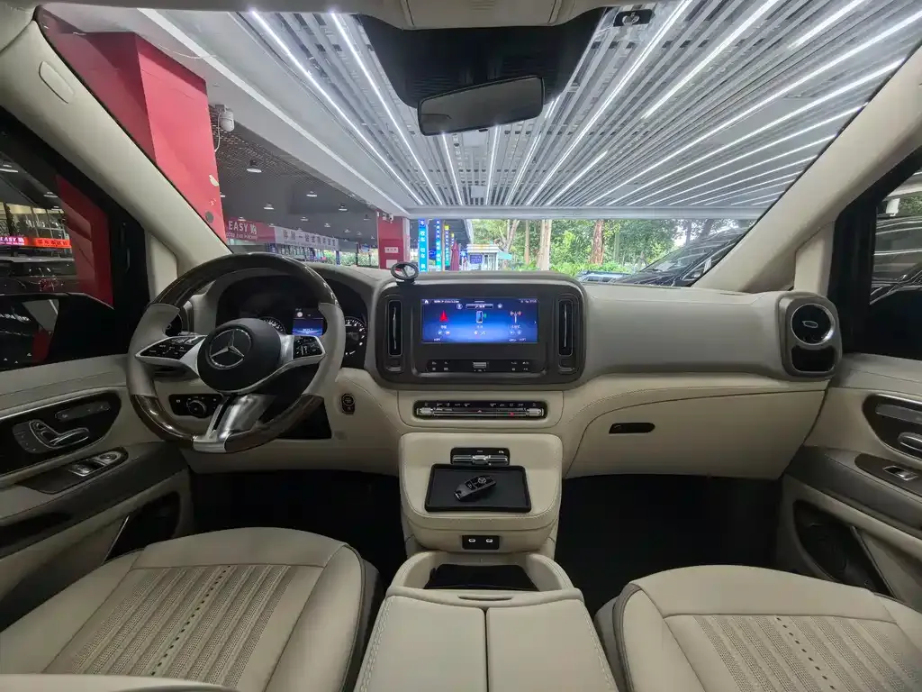 Mercedes-Benz Vito — фото 10