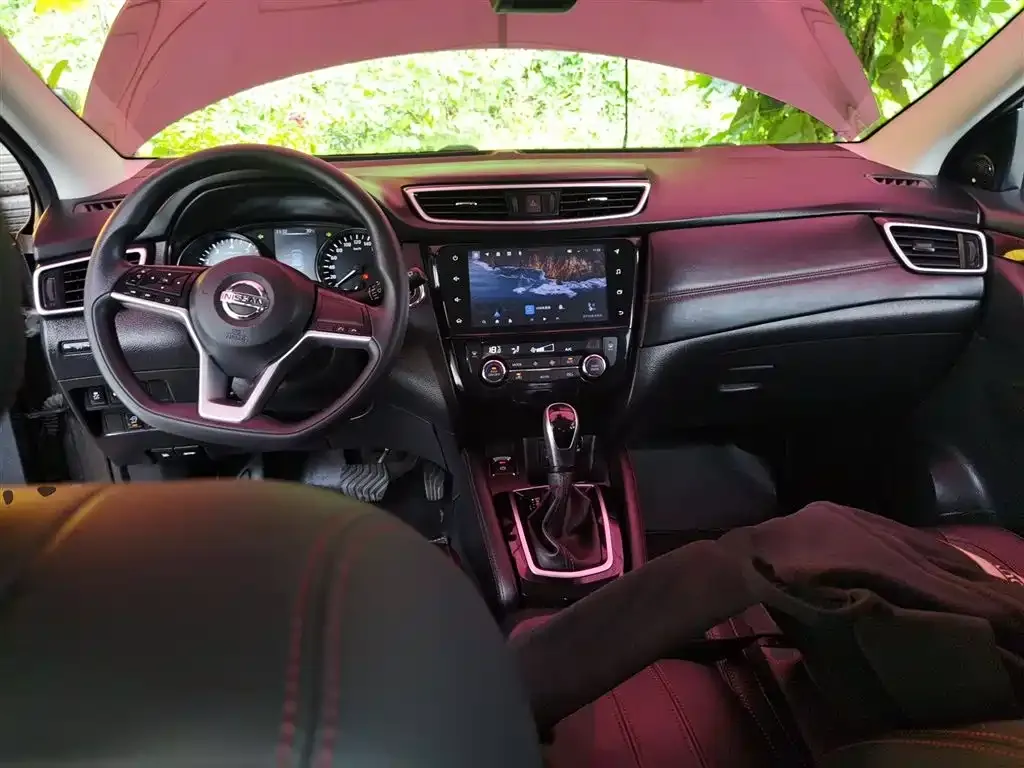 Nissan Qashqai — фото 10