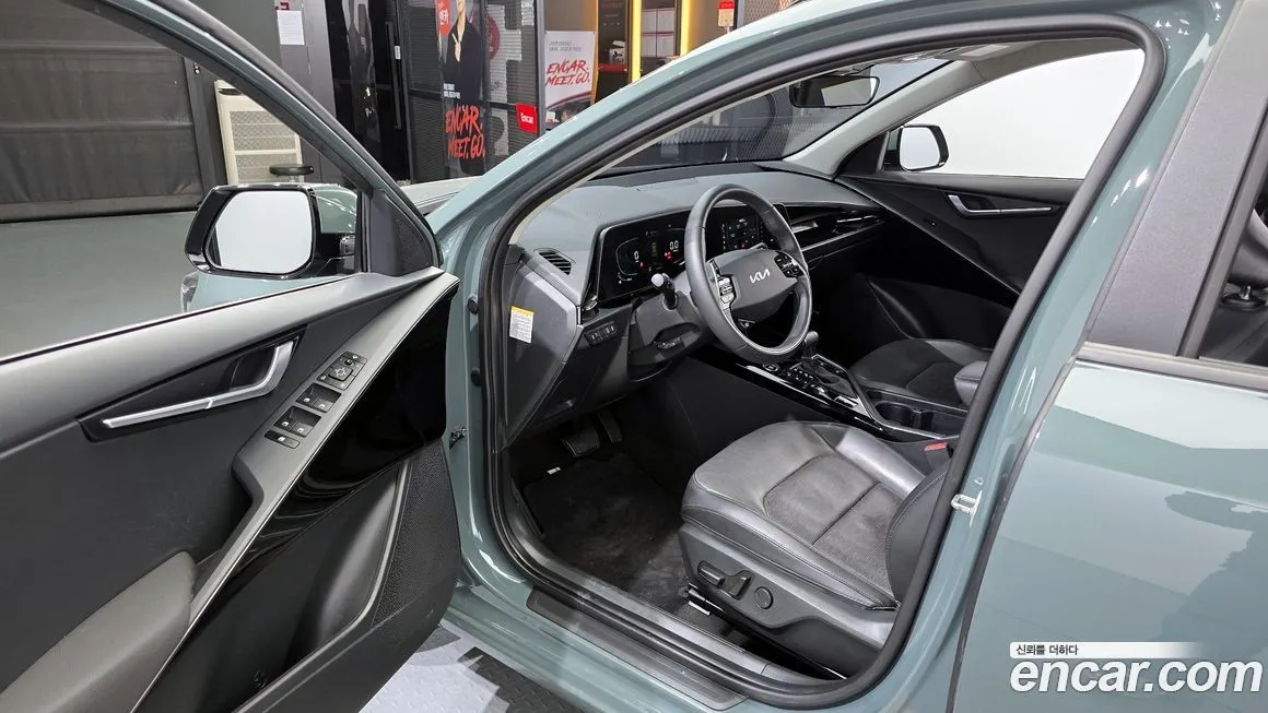 Kia Niro — фото 10