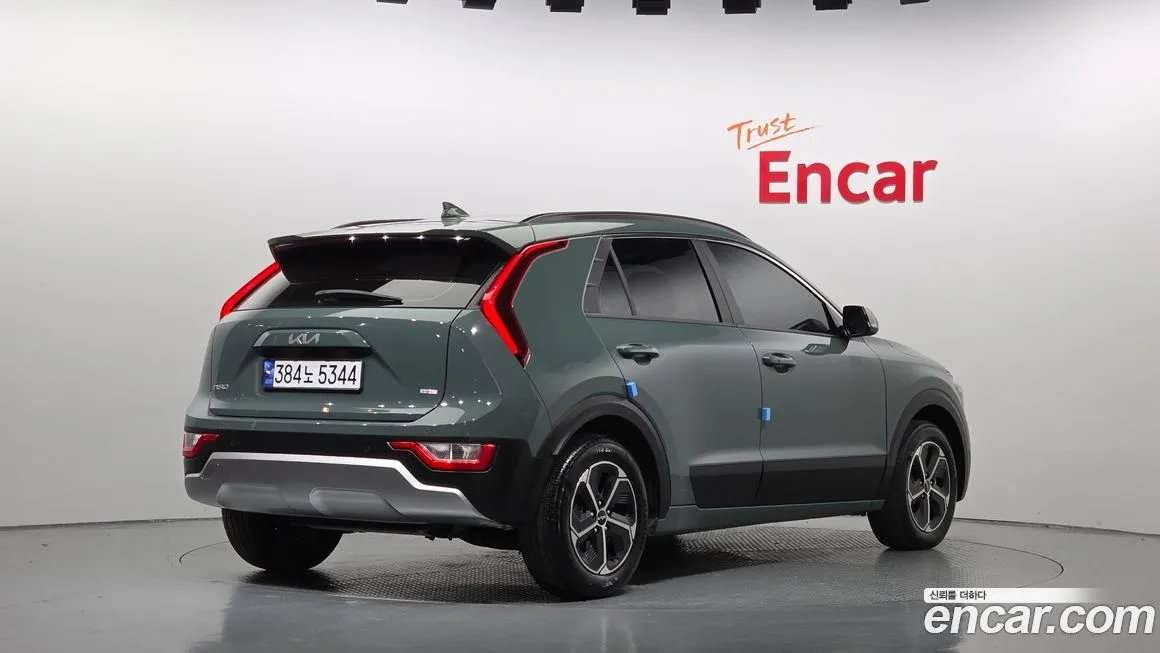 Kia Niro — фото 2