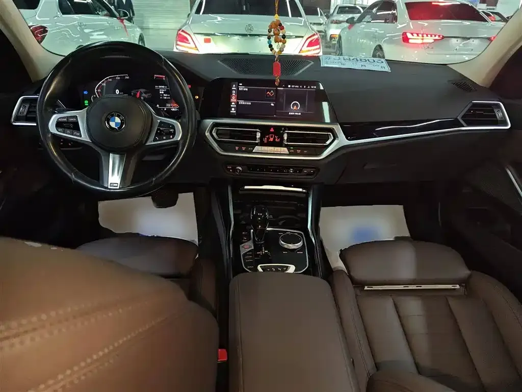 BMW 3 Series — фото 10