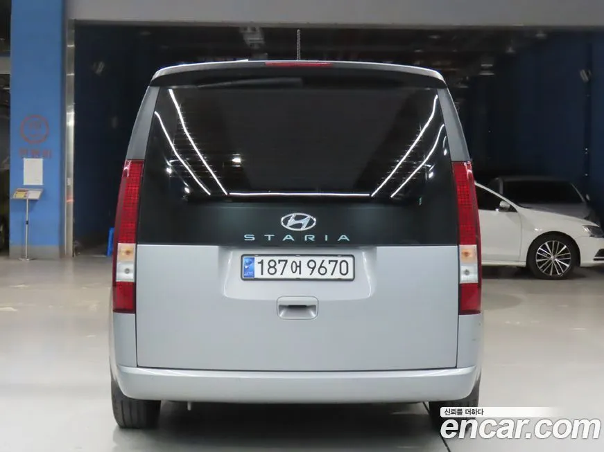 Hyundai Staria — фото 3