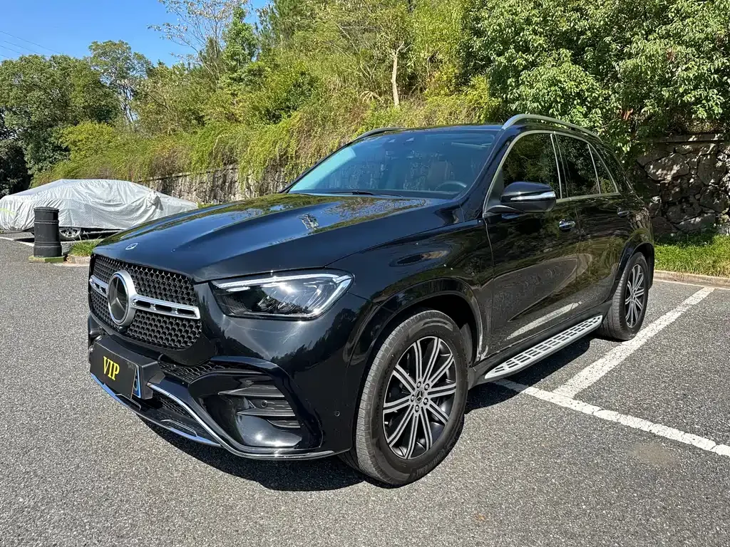 Mercedes-Benz GLE — фото 1