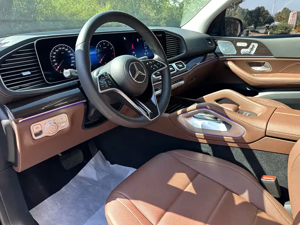 Mercedes-Benz GLE — фото 6